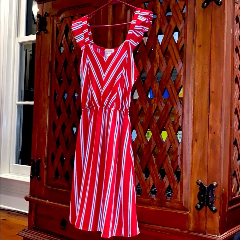 NWOT Monteau Dress, Size Medium - Picture 4 of 9